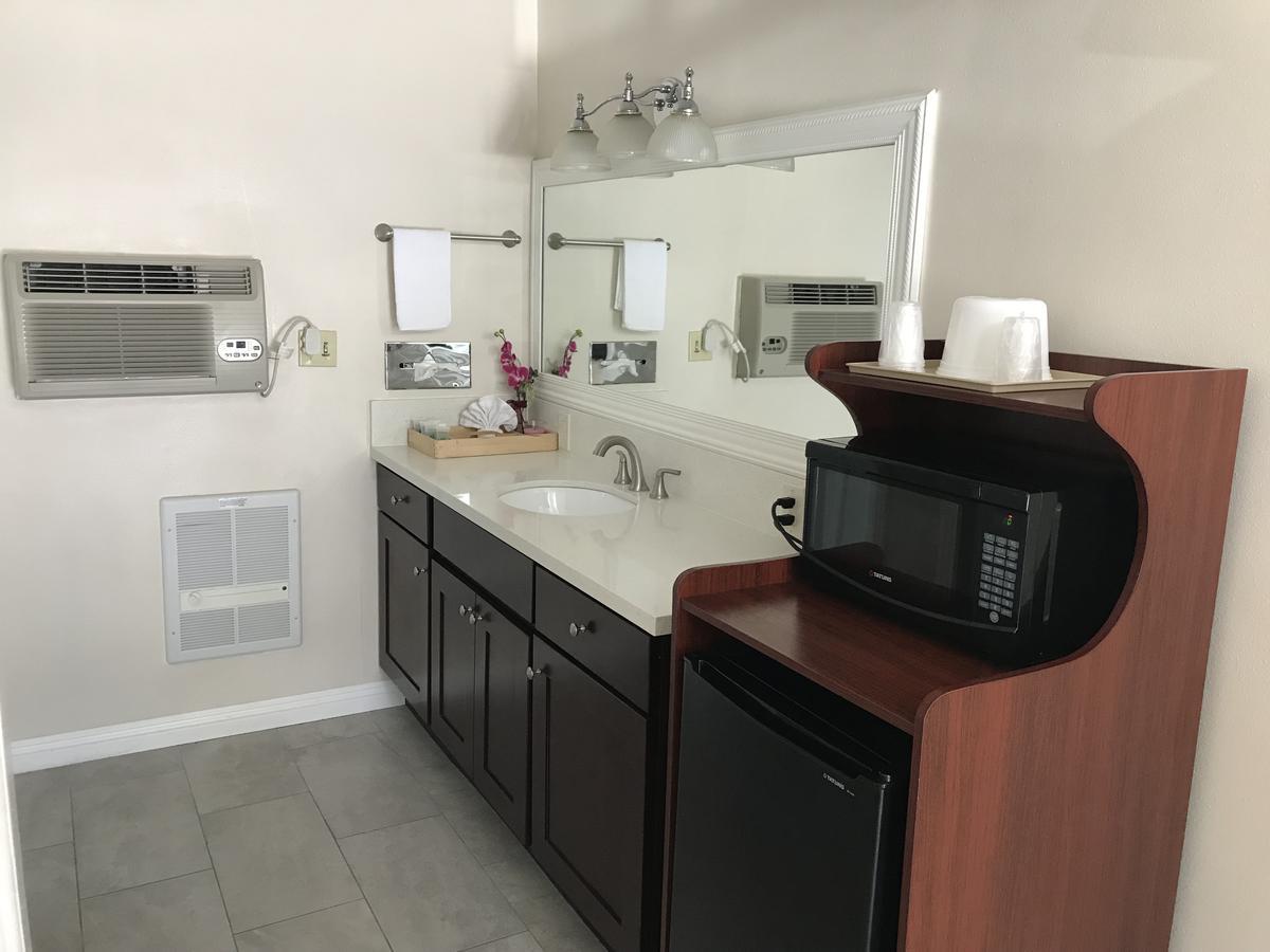 Akua Motor Hotel Anaheim Esterno foto